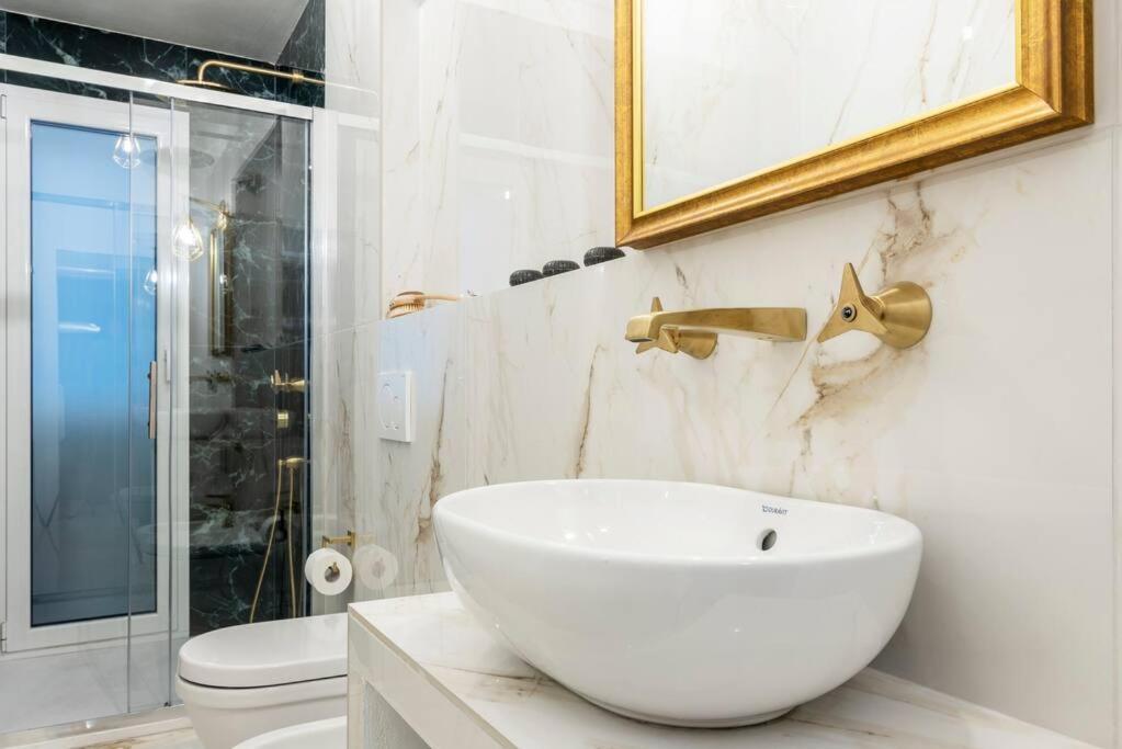 Velasca Flexyrent Apt. Aircon - Wifi - Brand New Milano Dış mekan fotoğraf